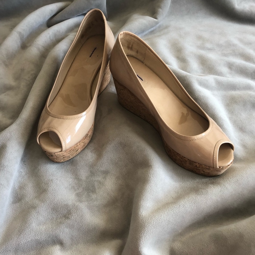 Jimmy Choo 39.5 Nude wedge